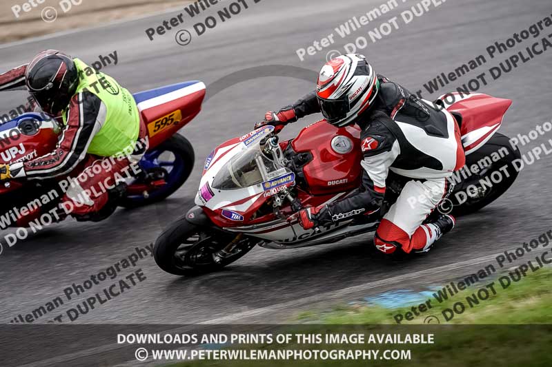 enduro digital images;event digital images;eventdigitalimages;lydden hill;lydden no limits trackday;lydden photographs;lydden trackday photographs;no limits trackdays;peter wileman photography;racing digital images;trackday digital images;trackday photos